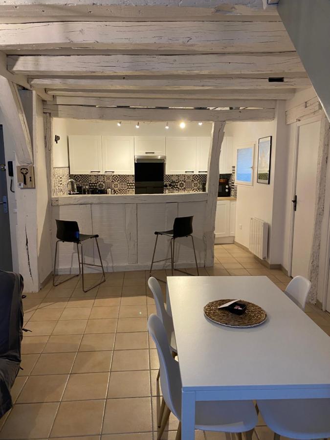 Le Marais Vous - Duplex En Centre-Ville. Προβέν Εξωτερικό φωτογραφία